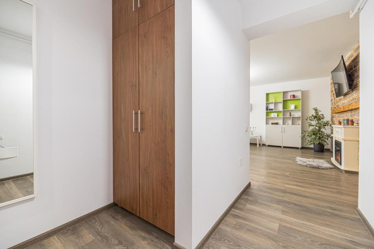 Apartament 2 Camere Narcis Brassó Kültér fotó