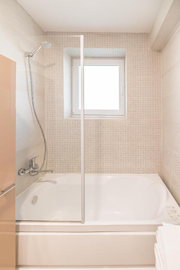 Apartament 2 Camere Narcis Brassó Kültér fotó